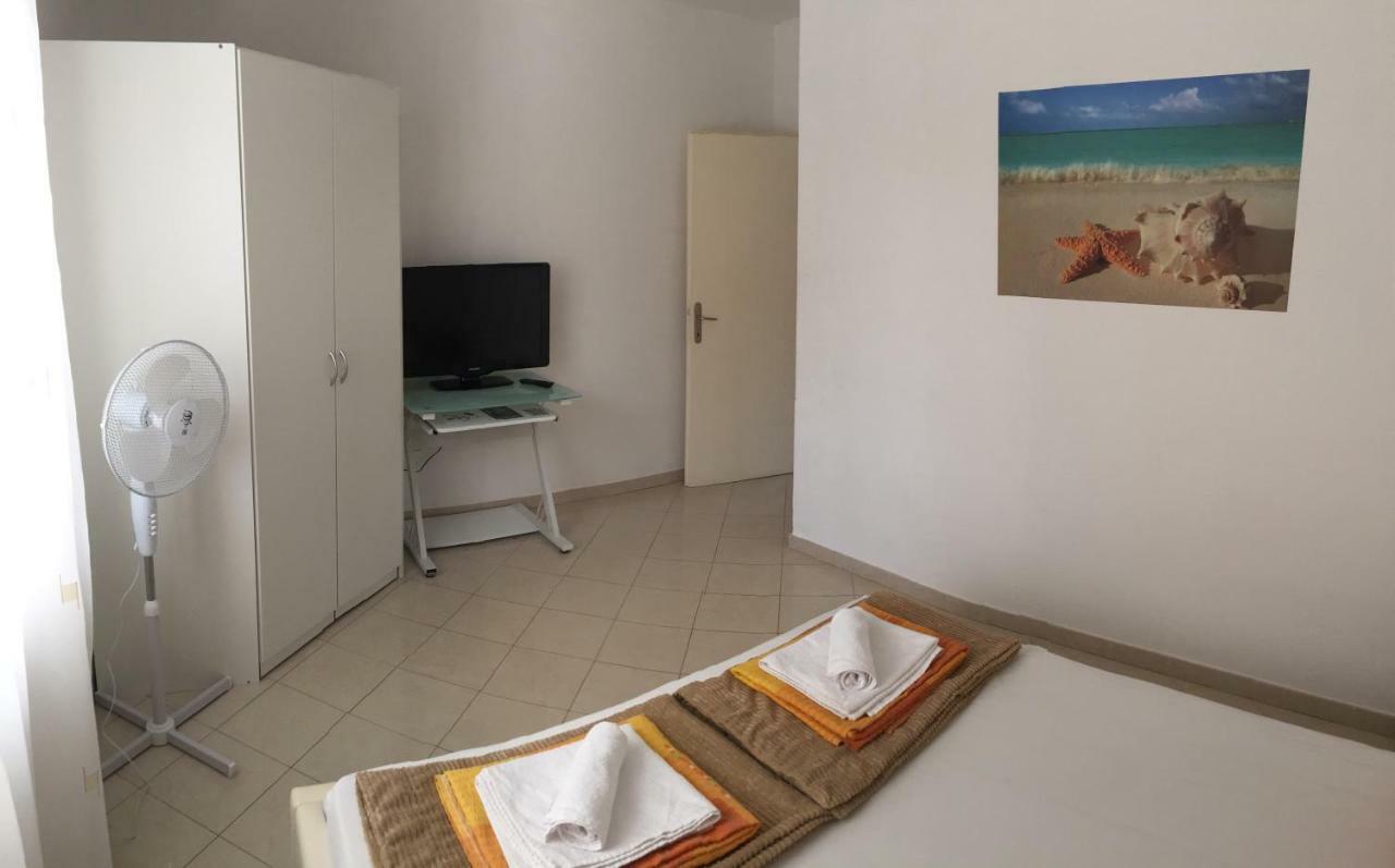 Apartmani Irena Jezevac Krk Island Exterior photo